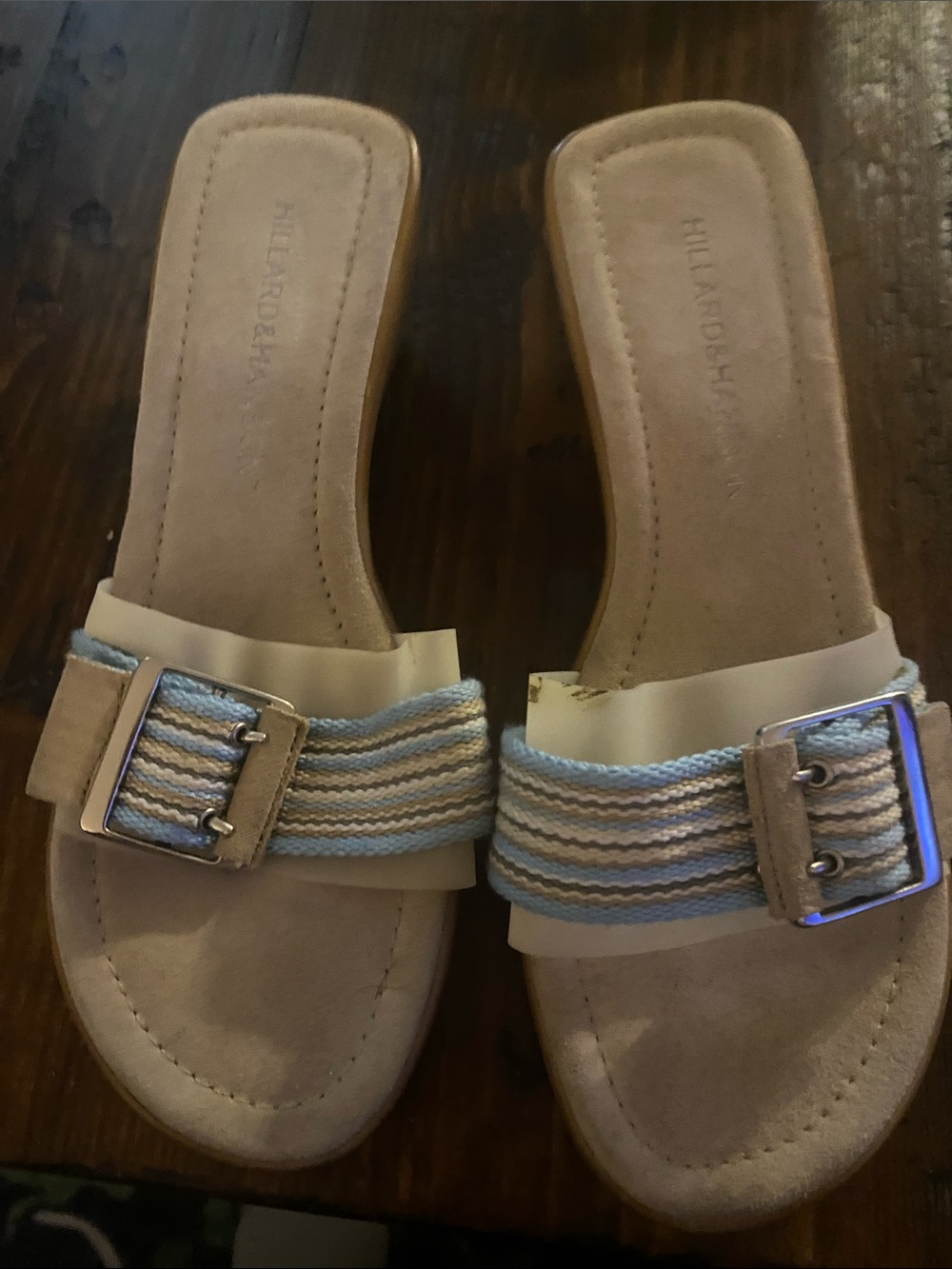 Hillard & Hanson Tan Slide Sandals with Light Blue Striped Band